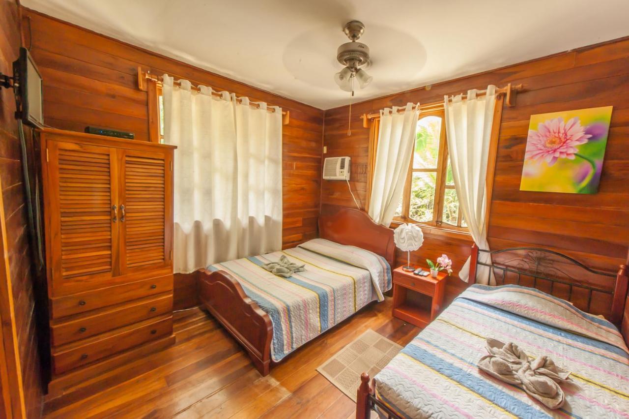 Hotel Tierra Verde Bed And Breakfast Bocas Town Exterior foto
